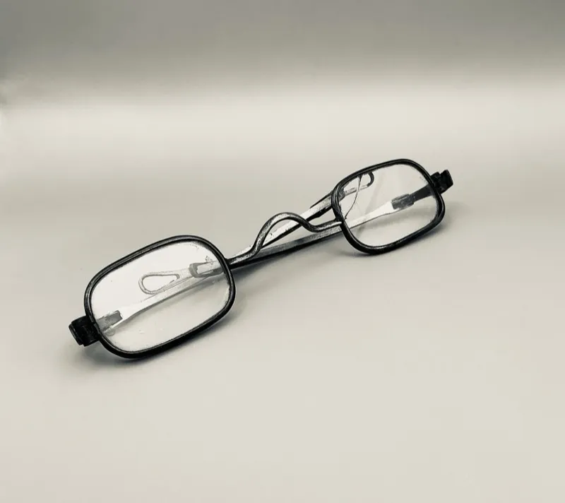 Antique spectacles with oval lenses